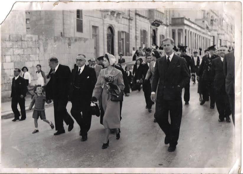 Duchess Boutique Hotel Unveils Rare 1954 Photograph of Queen Elizabeth II